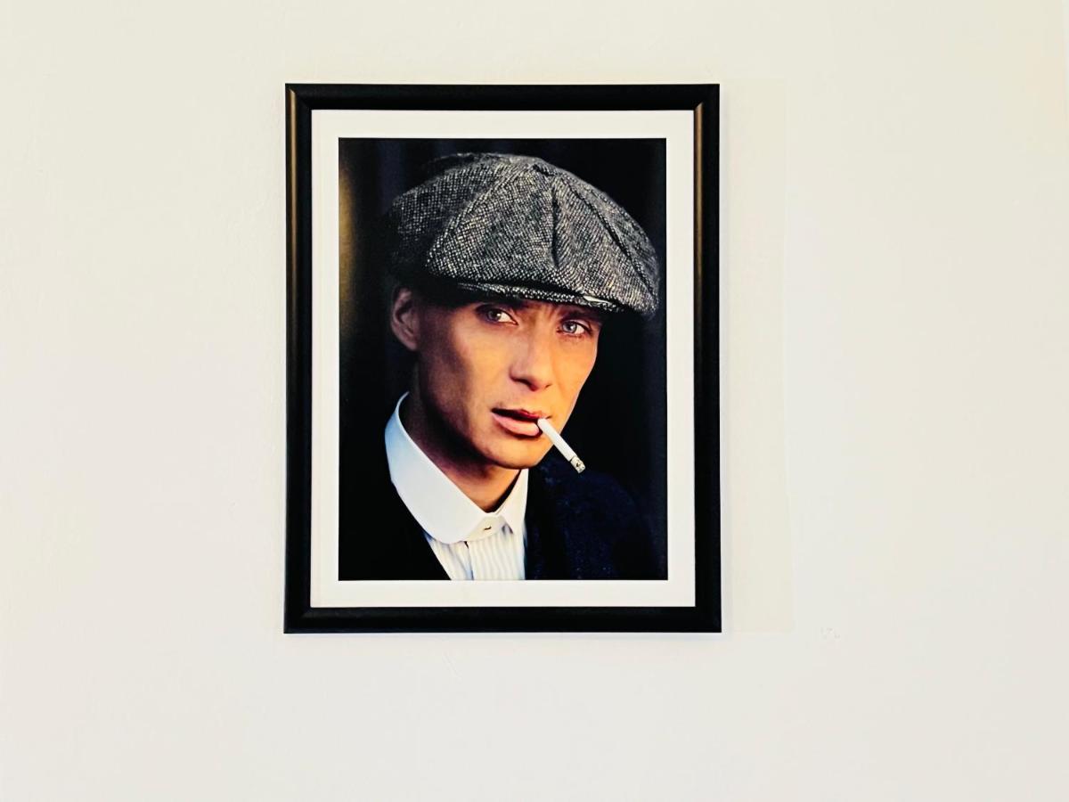 Peaky Blinders Apartment 5 Min Walk To Blackpool Tower Sleeps Up To 14 외부 사진